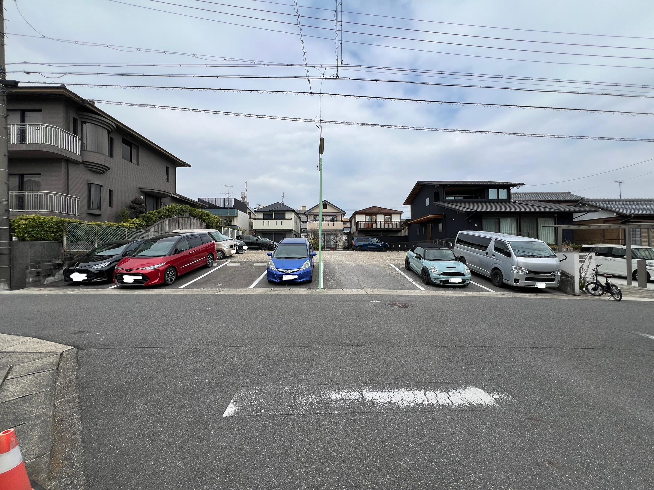 山本駐車場の外観・駐車場イメージ1枚目