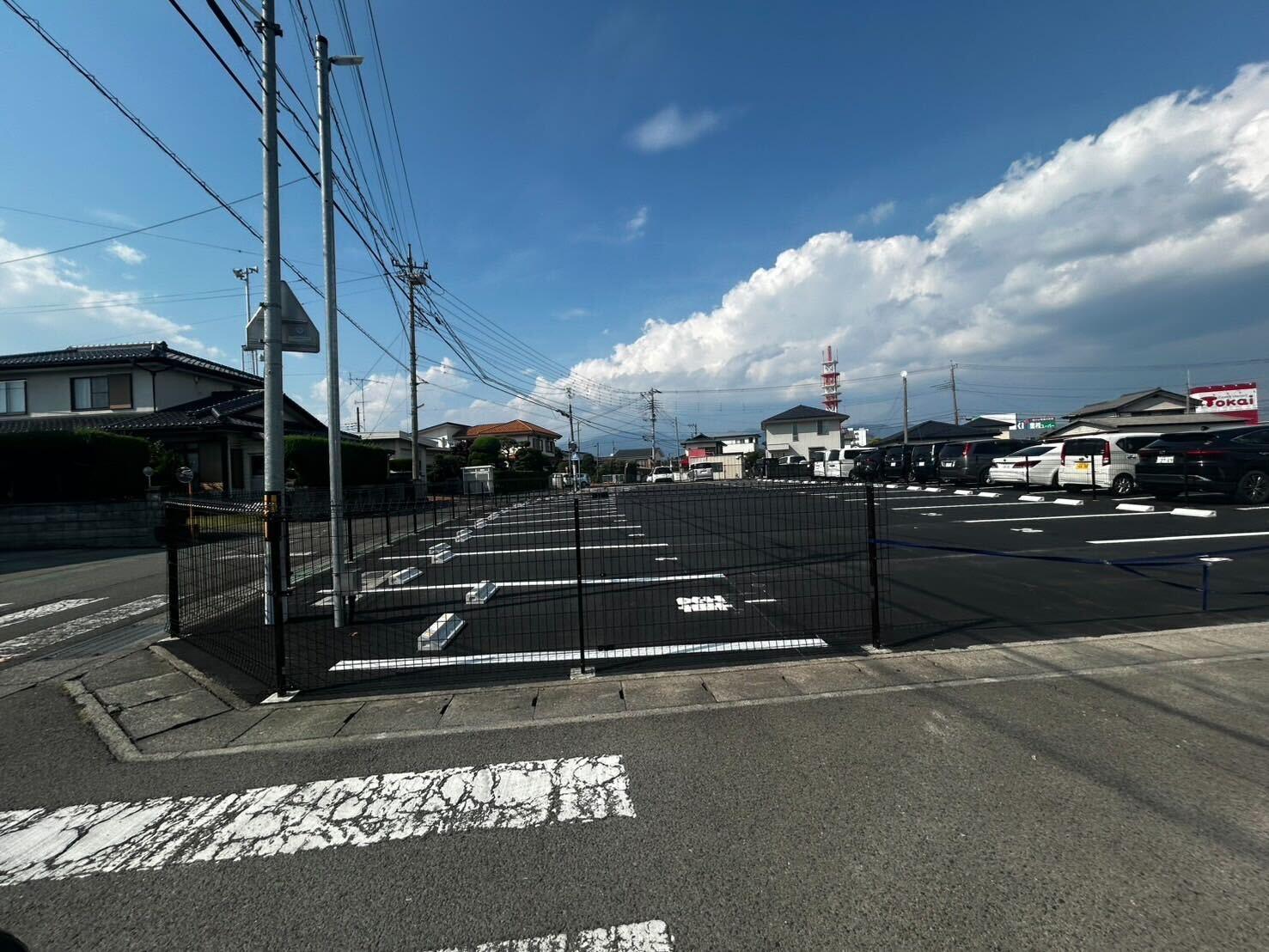 西条月極駐車場の外観・駐車場イメージ3枚目
