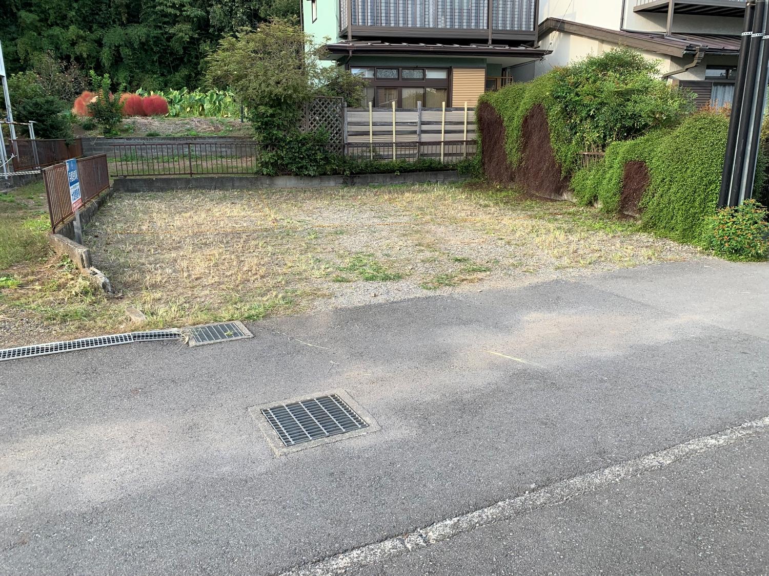 徳江様駐車場の外観・駐車場イメージ1枚目