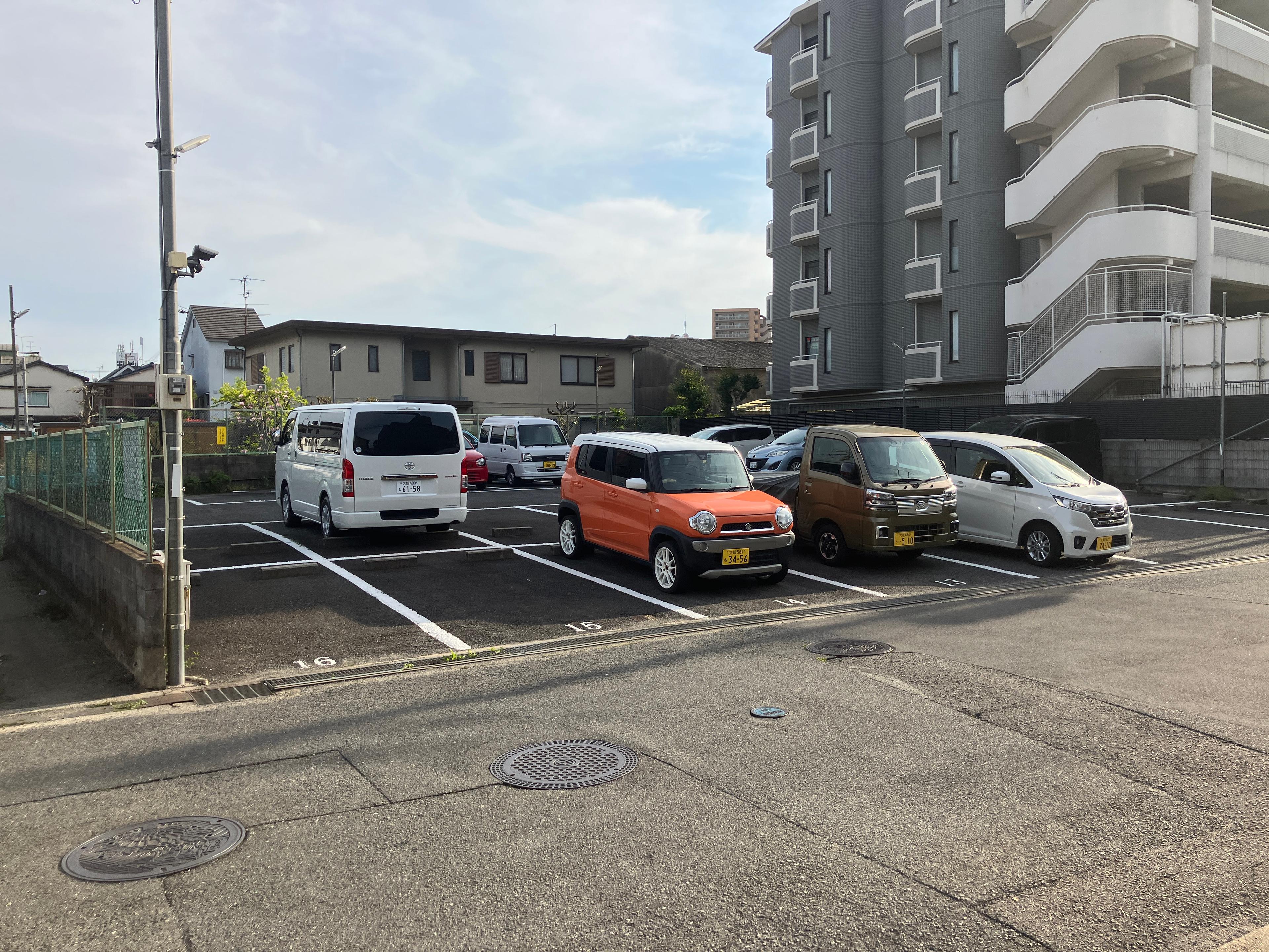 サカエカーパークの外観・駐車場イメージ1枚目