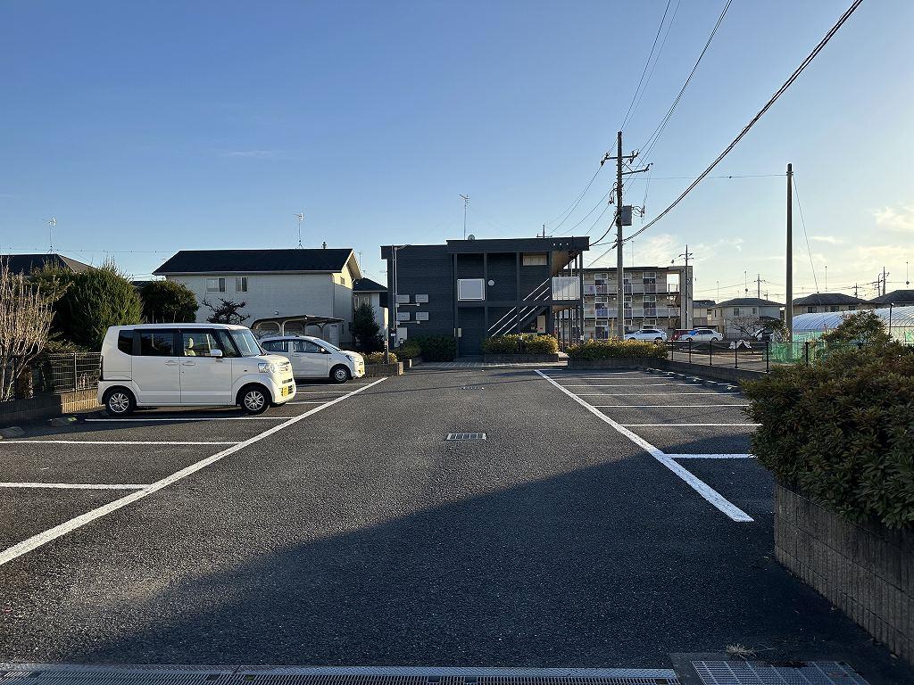 アゼリア(26125)の外観・駐車場イメージ2枚目