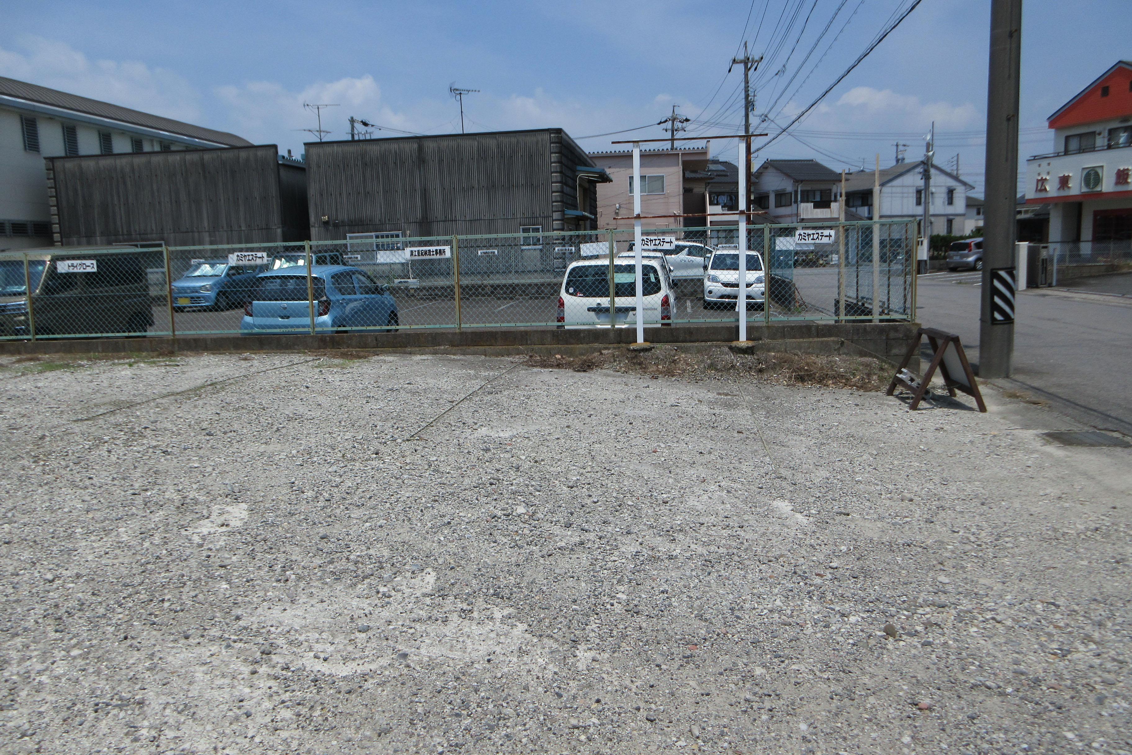 カミヤビル駐車場の外観・駐車場イメージ3枚目