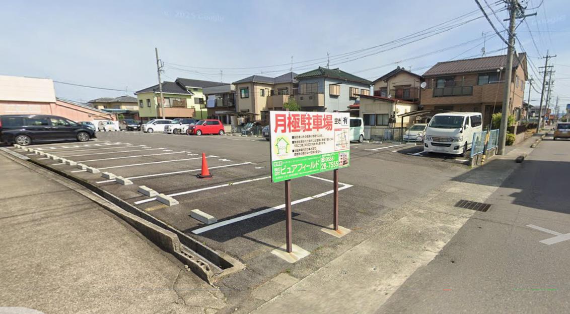 ピュア・常願通駐車場の外観・駐車場イメージ2枚目