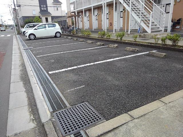 湘南(17159)の外観・駐車場イメージ1枚目