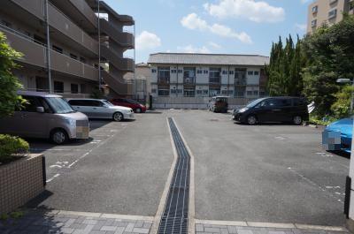 マンション菱永Ⅱ駐車場の外観・駐車場イメージ1枚目