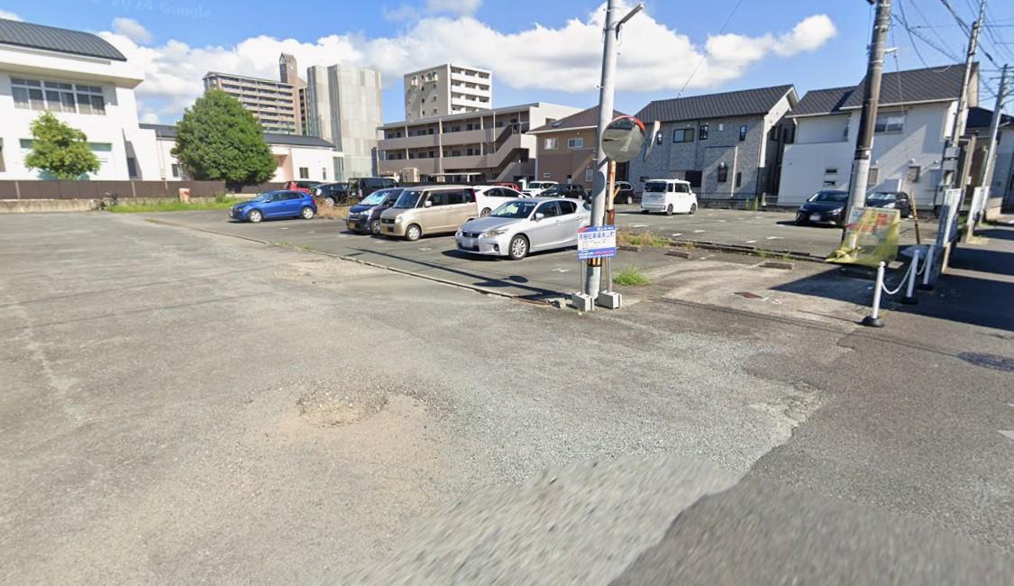 月極駐車場本山町の外観・駐車場イメージ1枚目