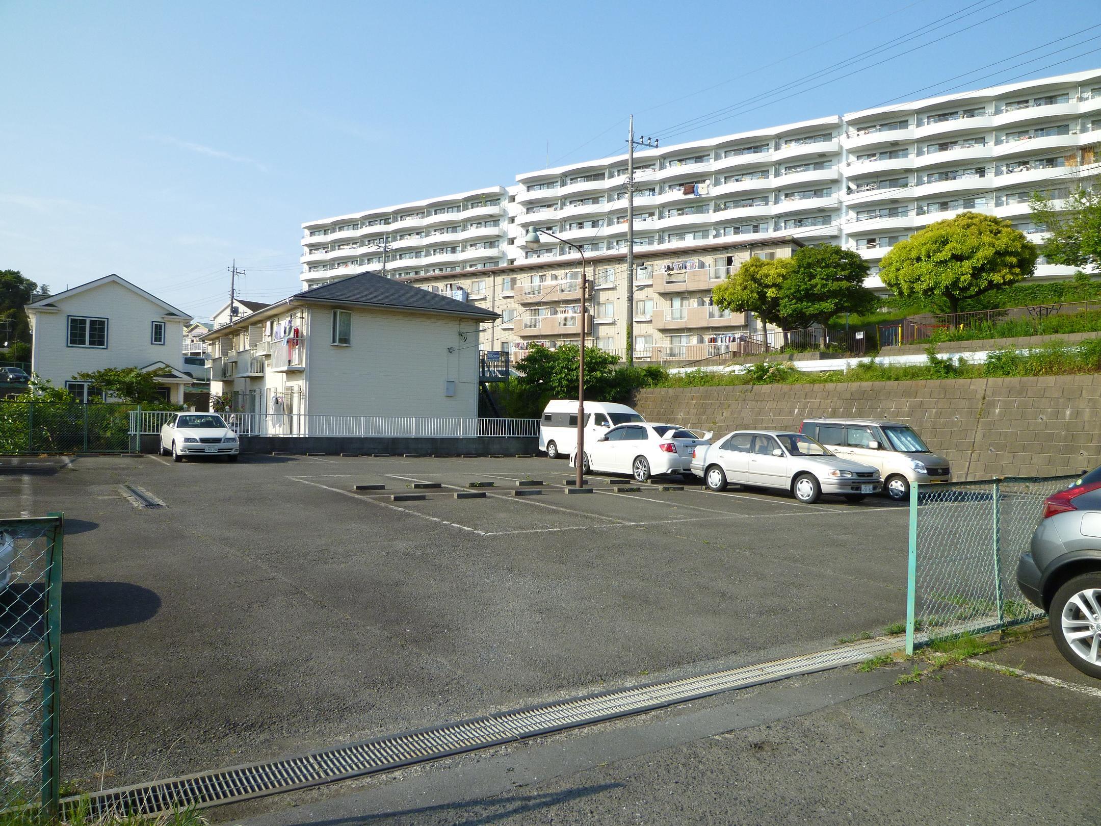 八幡第二駐車場の外観・駐車場イメージ1枚目