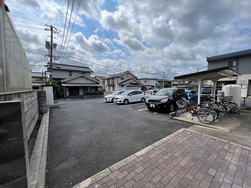 ウェルスⅡ(28870)の外観・駐車場イメージ2枚目