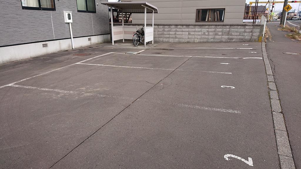 モーリエ有明(37870)の外観・駐車場イメージ1枚目