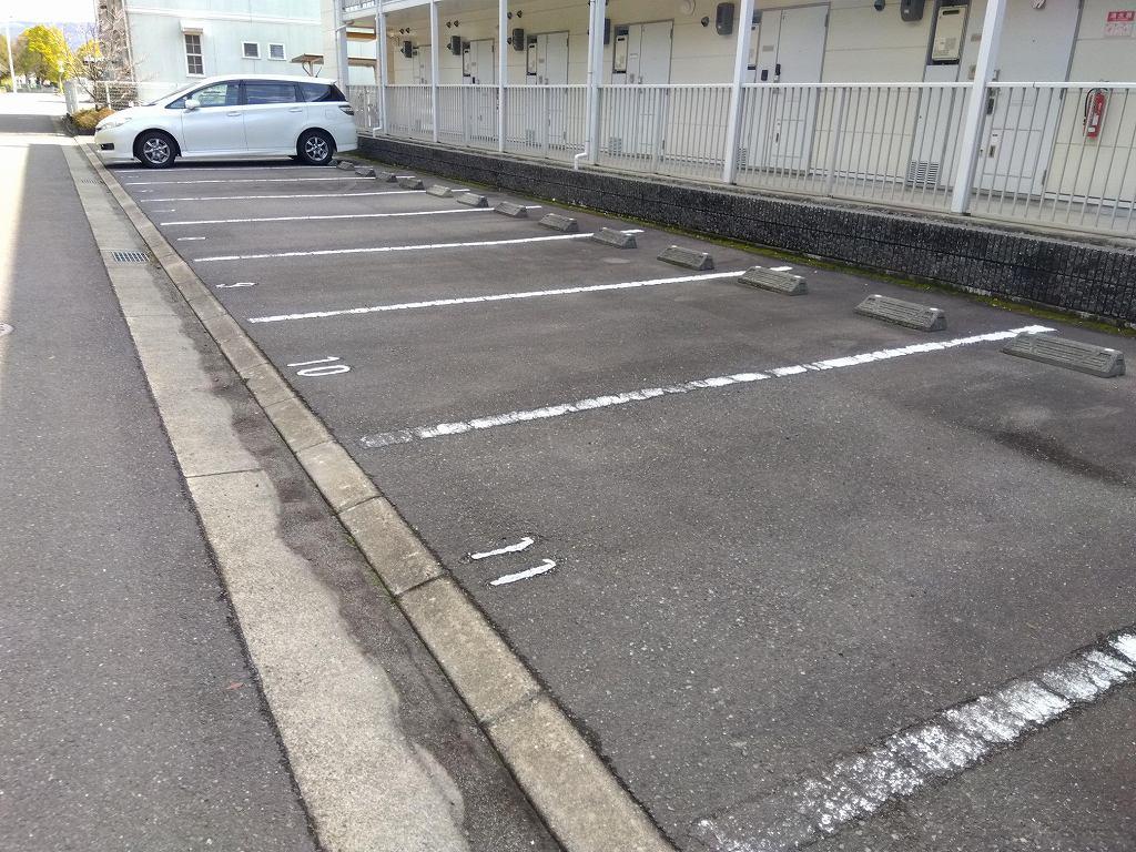 楓(17540)の外観・駐車場イメージ2枚目