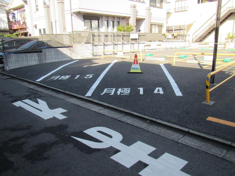 東雪谷２丁目の外観・駐車場イメージ2枚目