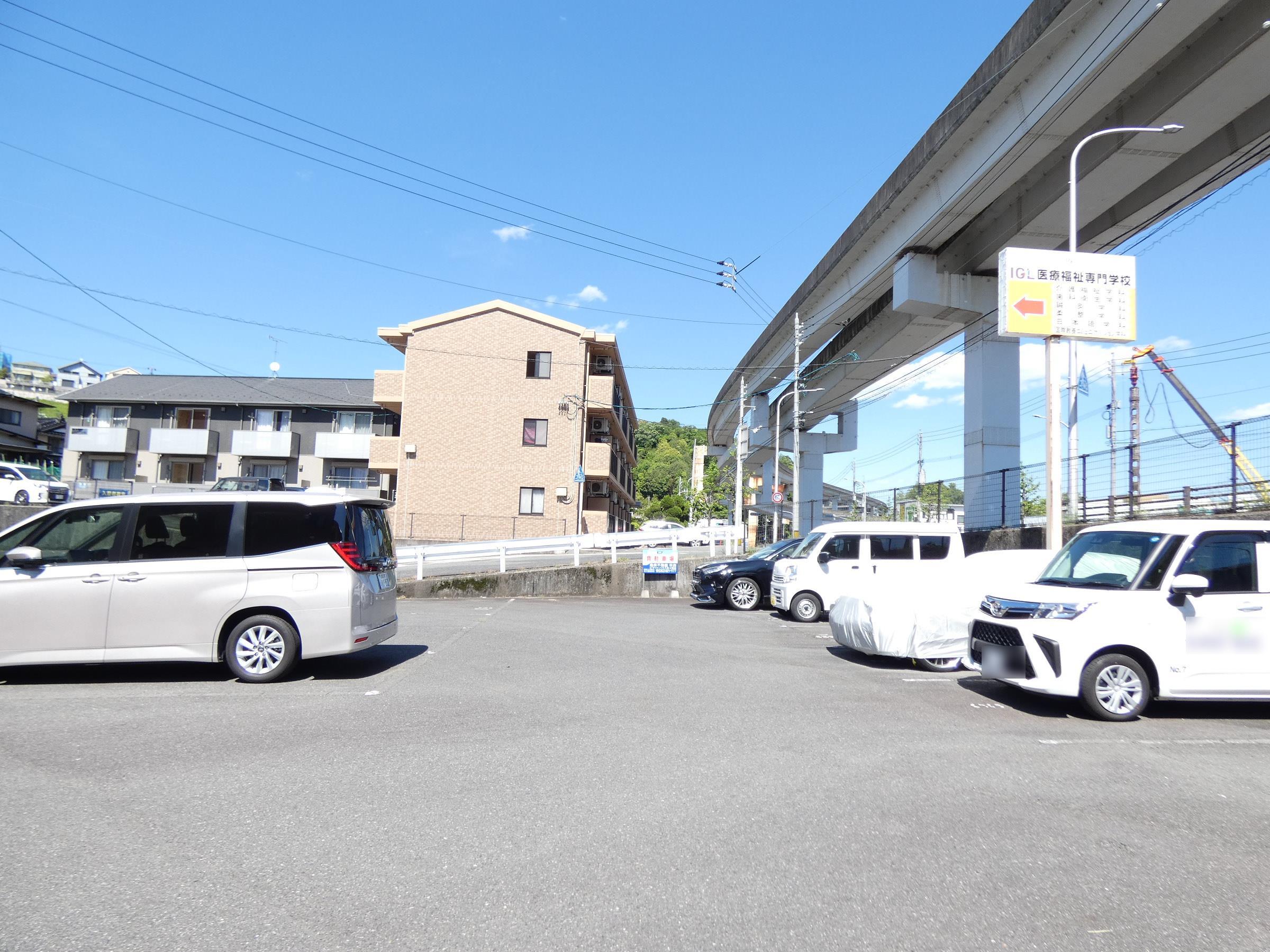 黒川駐車場の外観・駐車場イメージ2枚目