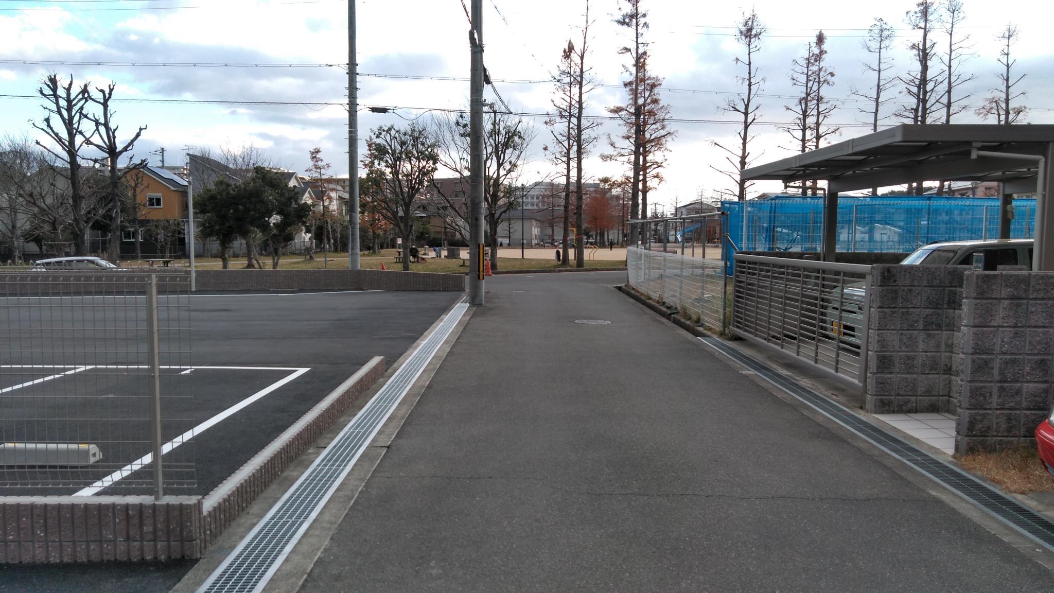 上穂積３丁目駐車場の外観・駐車場イメージ2枚目