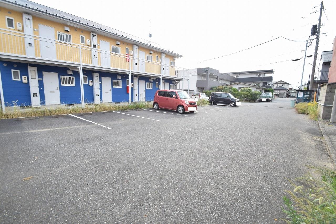 湖山町北2丁目843石河駐車場の外観・駐車場イメージ1枚目