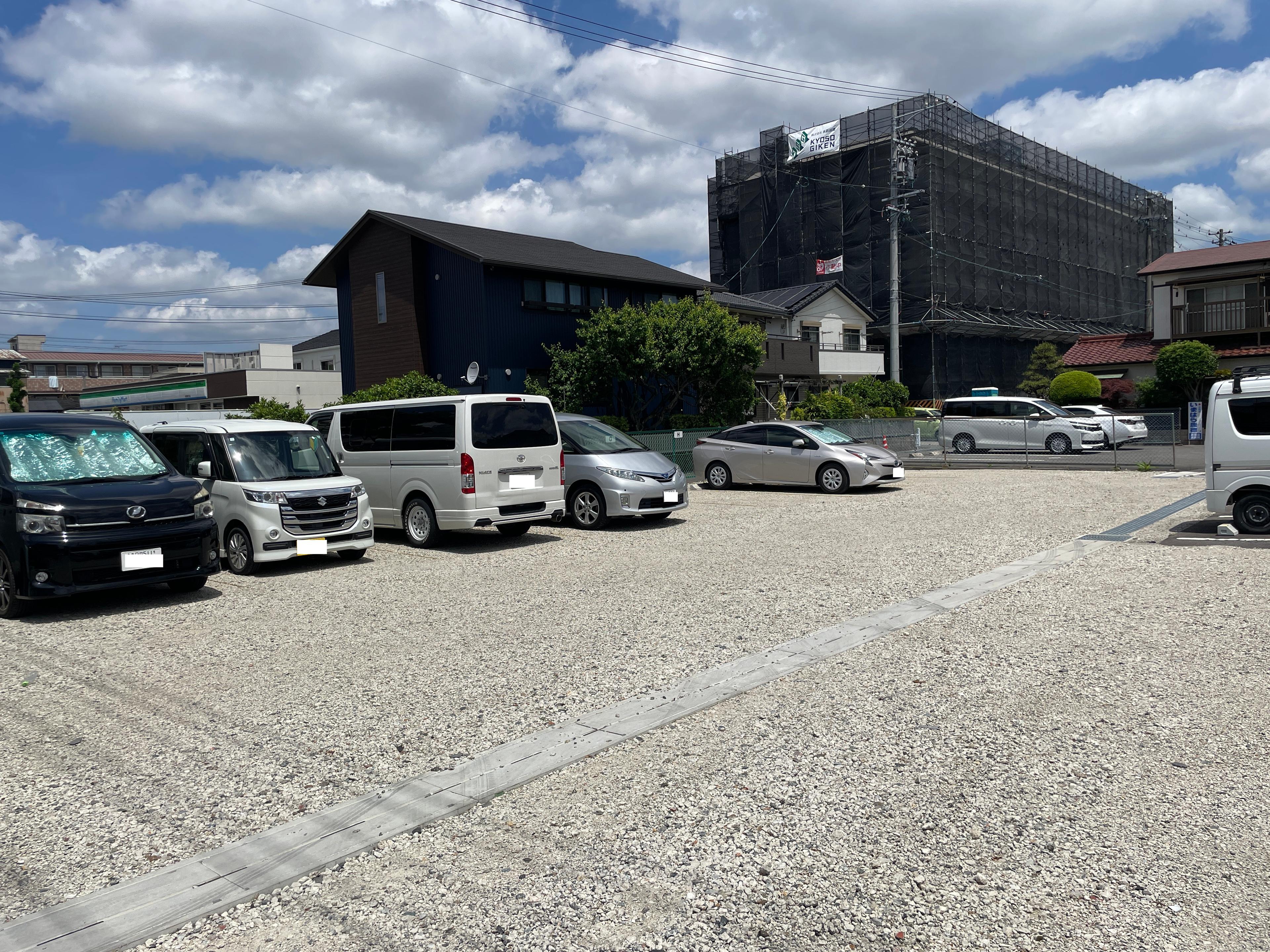 明治本町駐車場の外観・駐車場イメージ2枚目