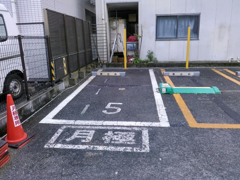 平塚明石町の外観・駐車場イメージ1枚目