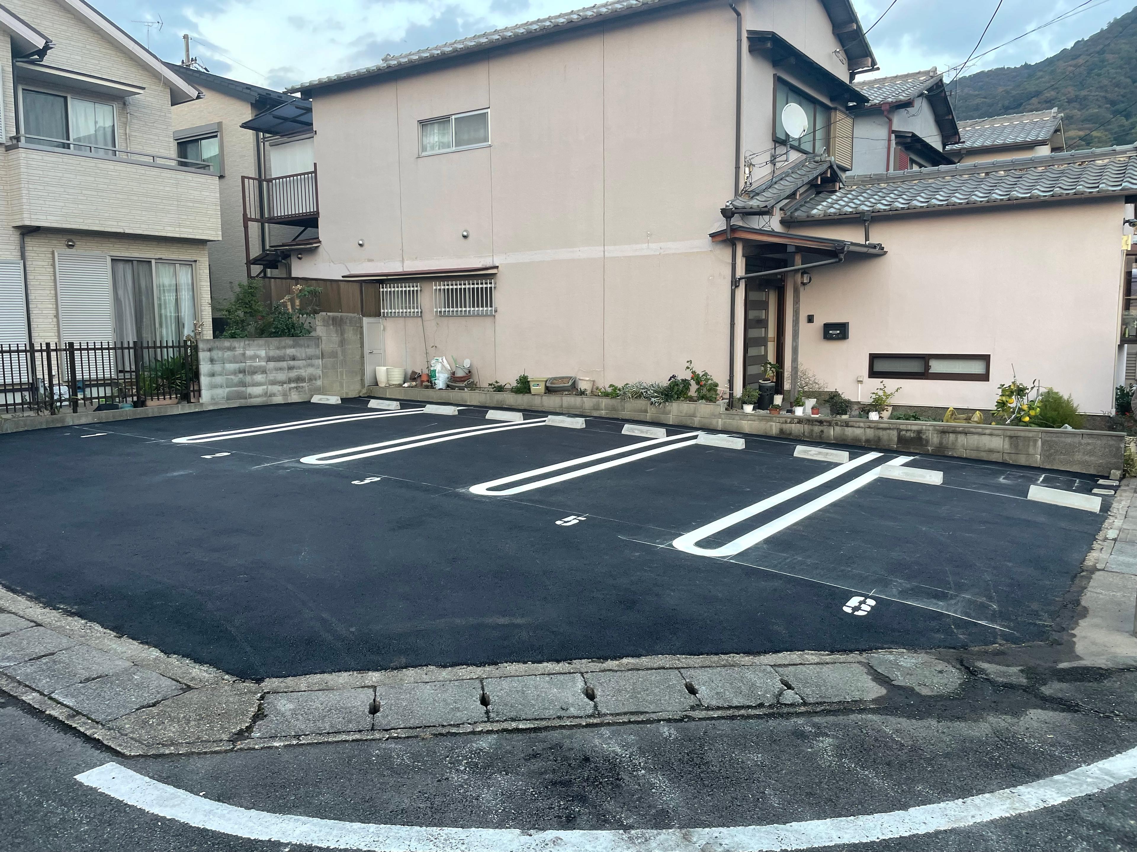 第２平かめガレージの外観・駐車場イメージ2枚目