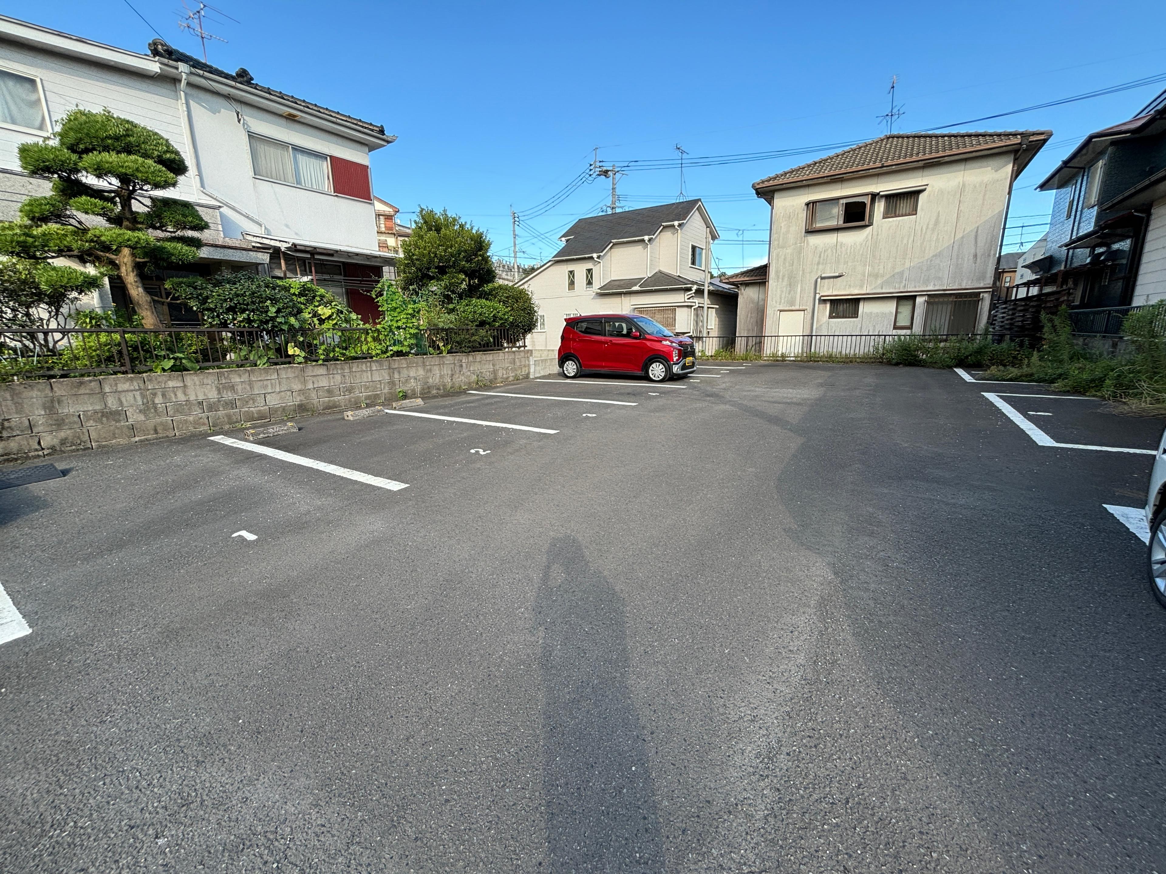 ｵｰﾄ･ｽｸｳｪｱｰ田上台の外観・駐車場イメージ1枚目