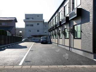 しおり(41340)の外観・駐車場イメージ2枚目