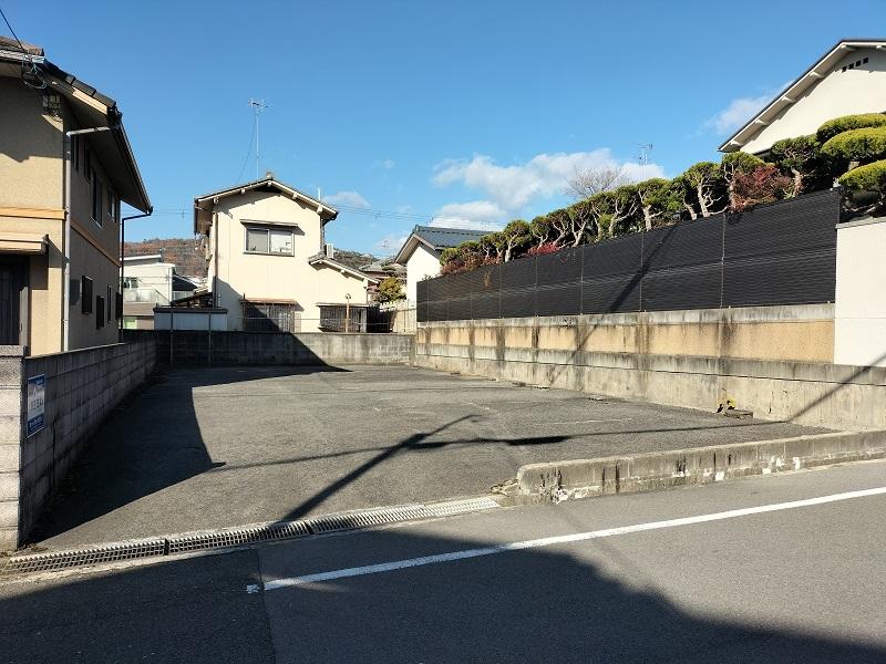 向井 ﾓｰﾀｰﾌﾟｰﾙの外観・駐車場イメージ1枚目