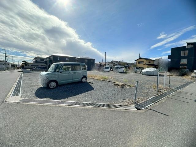 岩名中島駐車場の外観・駐車場イメージ1枚目