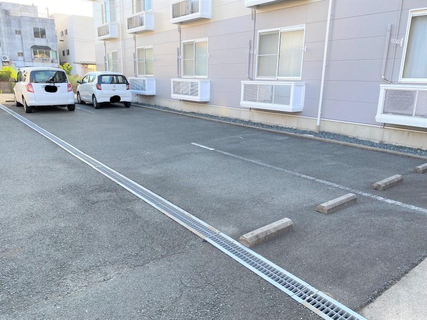 カーサ　ビアンカ(23379)の外観・駐車場イメージ1枚目