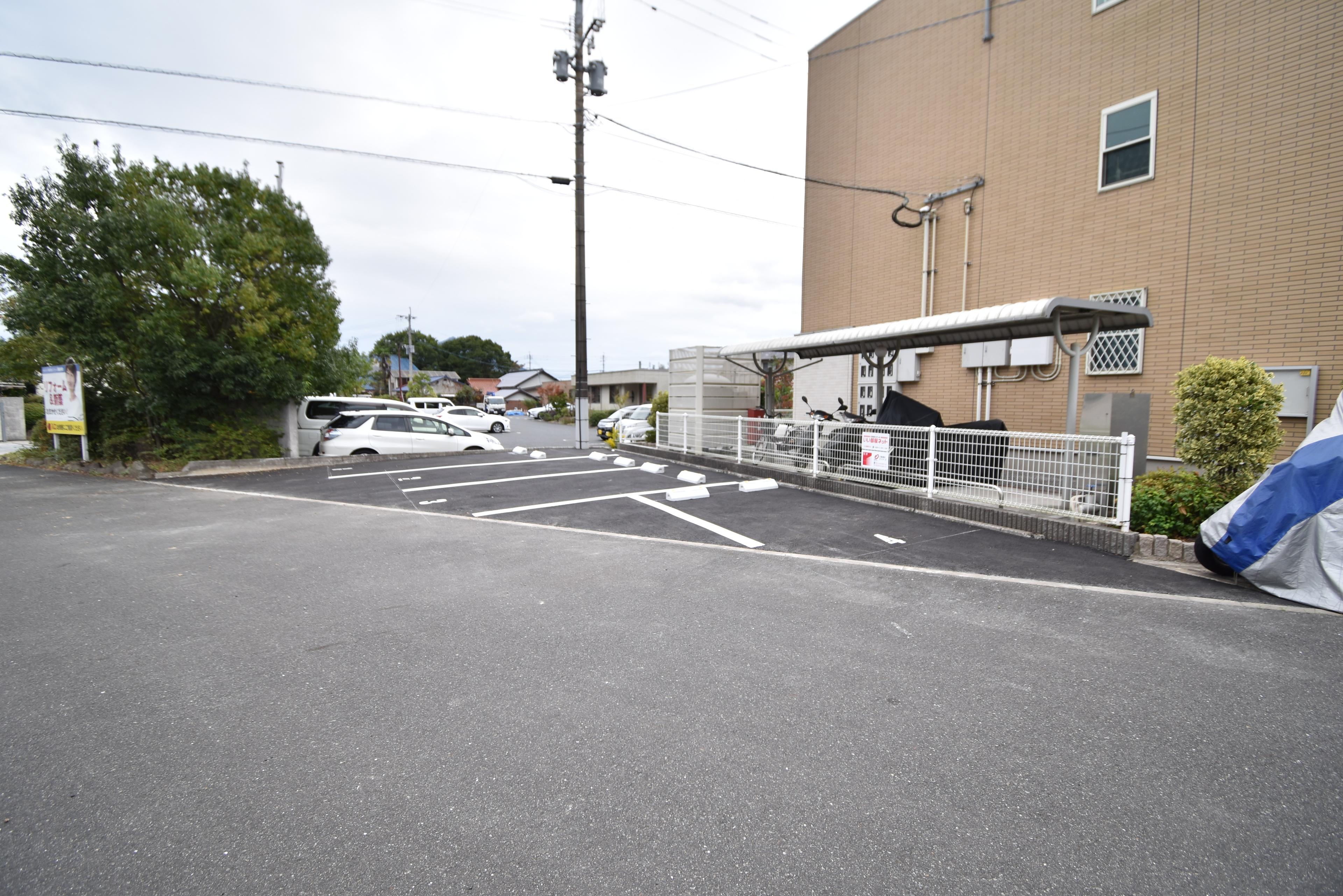 グレイスワン駐車場の外観・駐車場イメージ1枚目