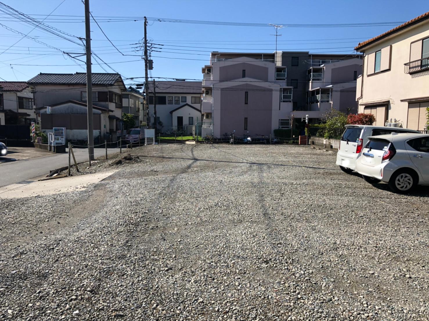 高島駐車場の外観・駐車場イメージ2枚目