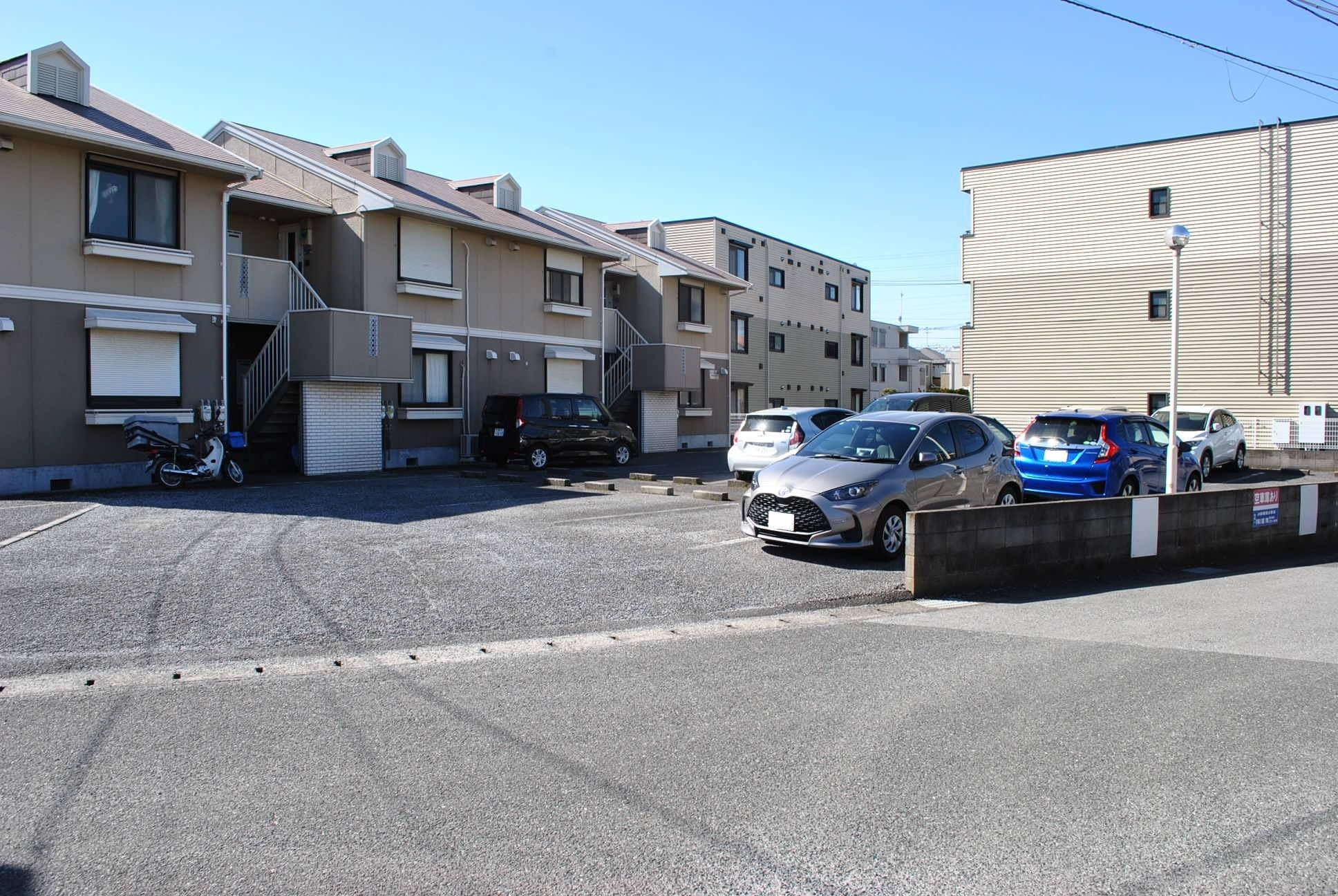 メゾンルミエール駐車場の外観・駐車場イメージ1枚目