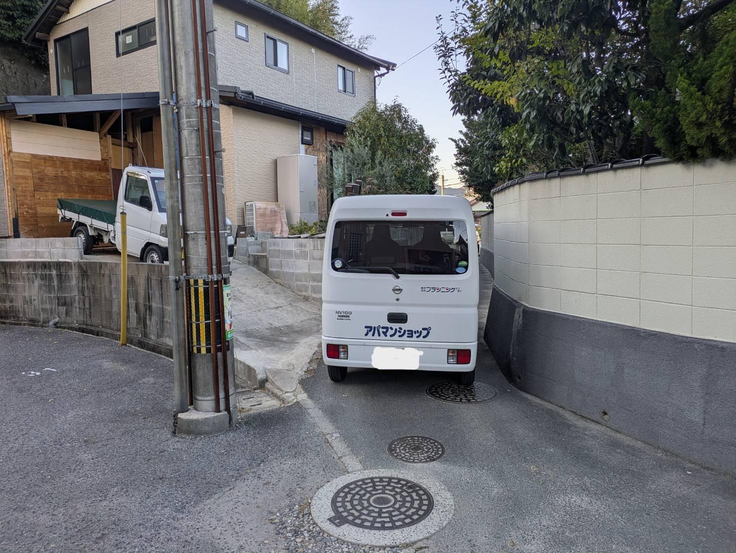 五日市4丁目ｶﾞﾚｰｼﾞの外観・駐車場イメージ2枚目