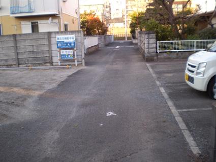 桃浜月極駐車場の外観・駐車場イメージ2枚目