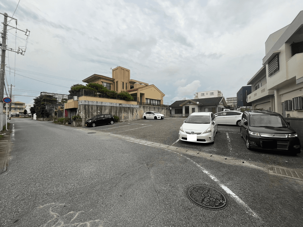 高屋駐車場の外観・駐車場イメージ3枚目