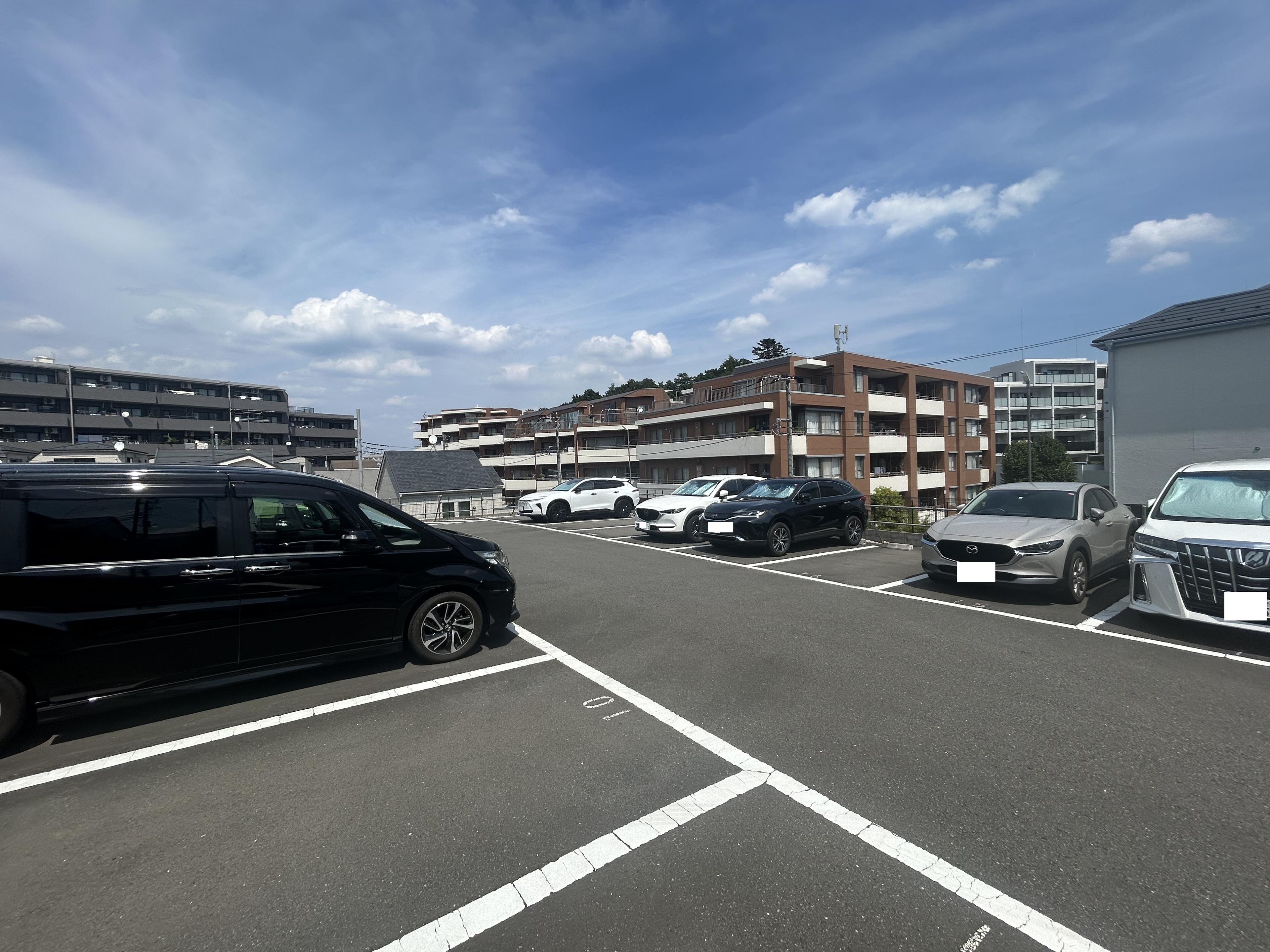 No.83駐車場の外観・駐車場イメージ2枚目