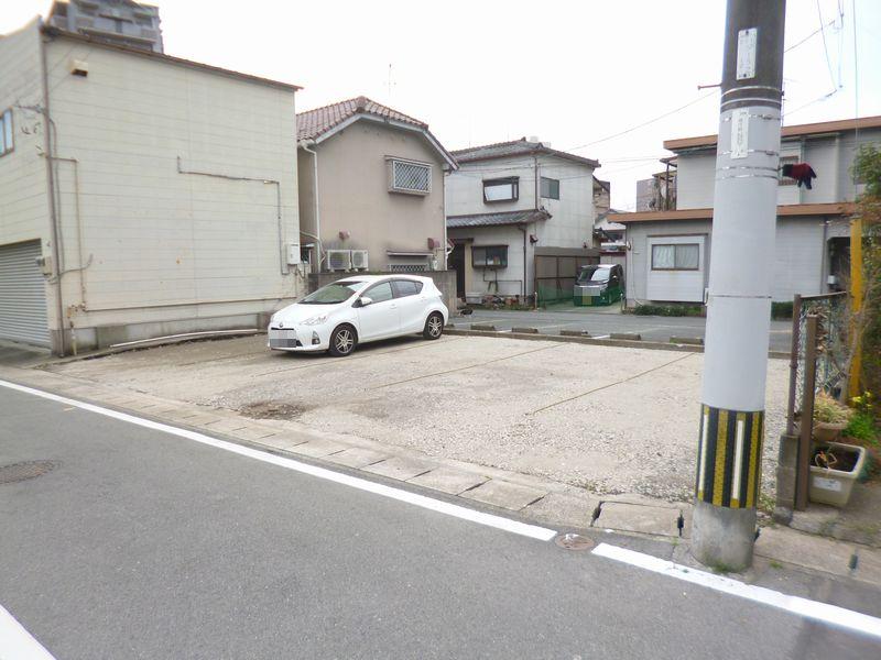 西岡駐車場の外観・駐車場イメージ2枚目