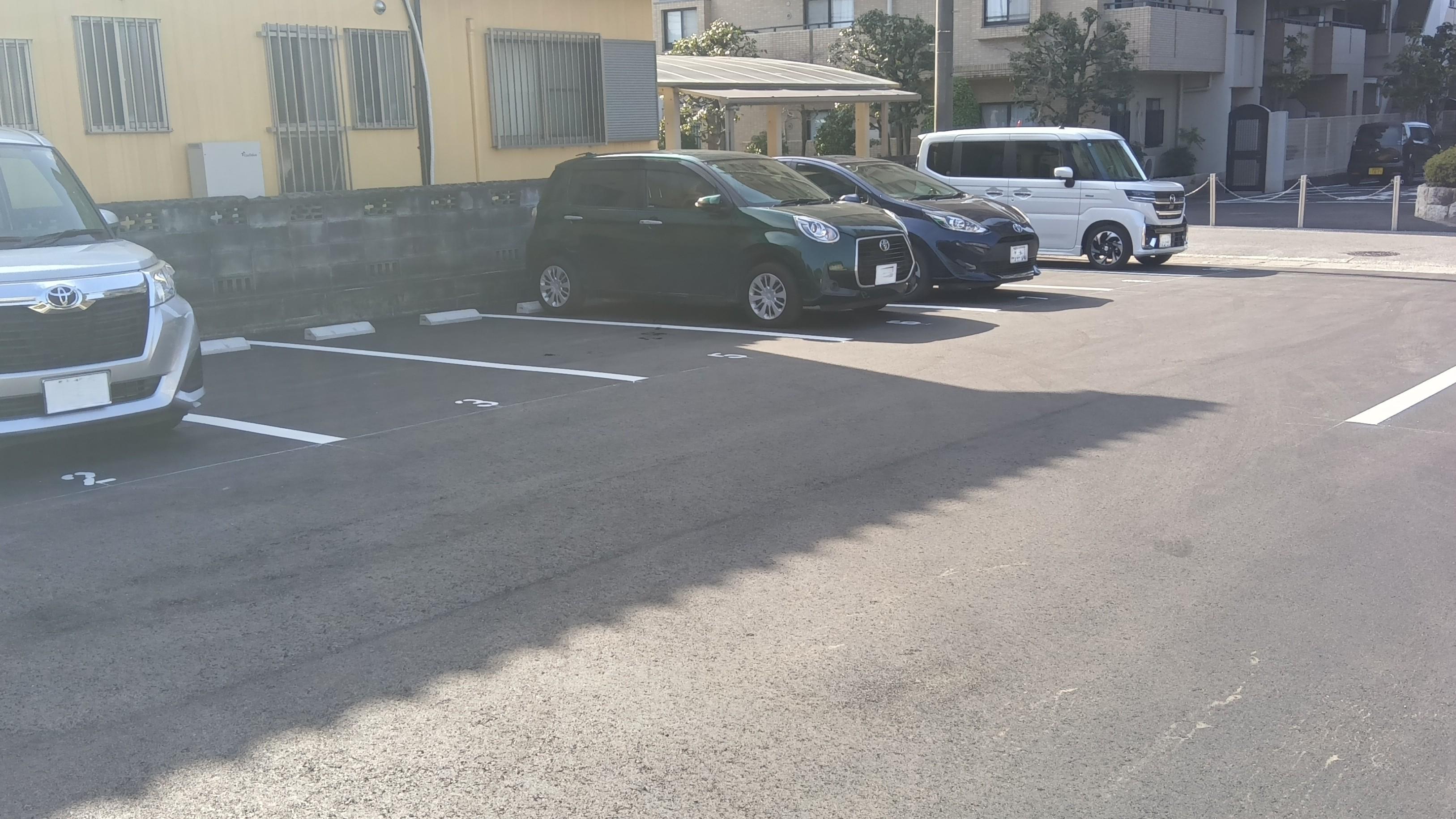 東栄町一丁目（梅田）駐車場の外観・駐車場イメージ3枚目