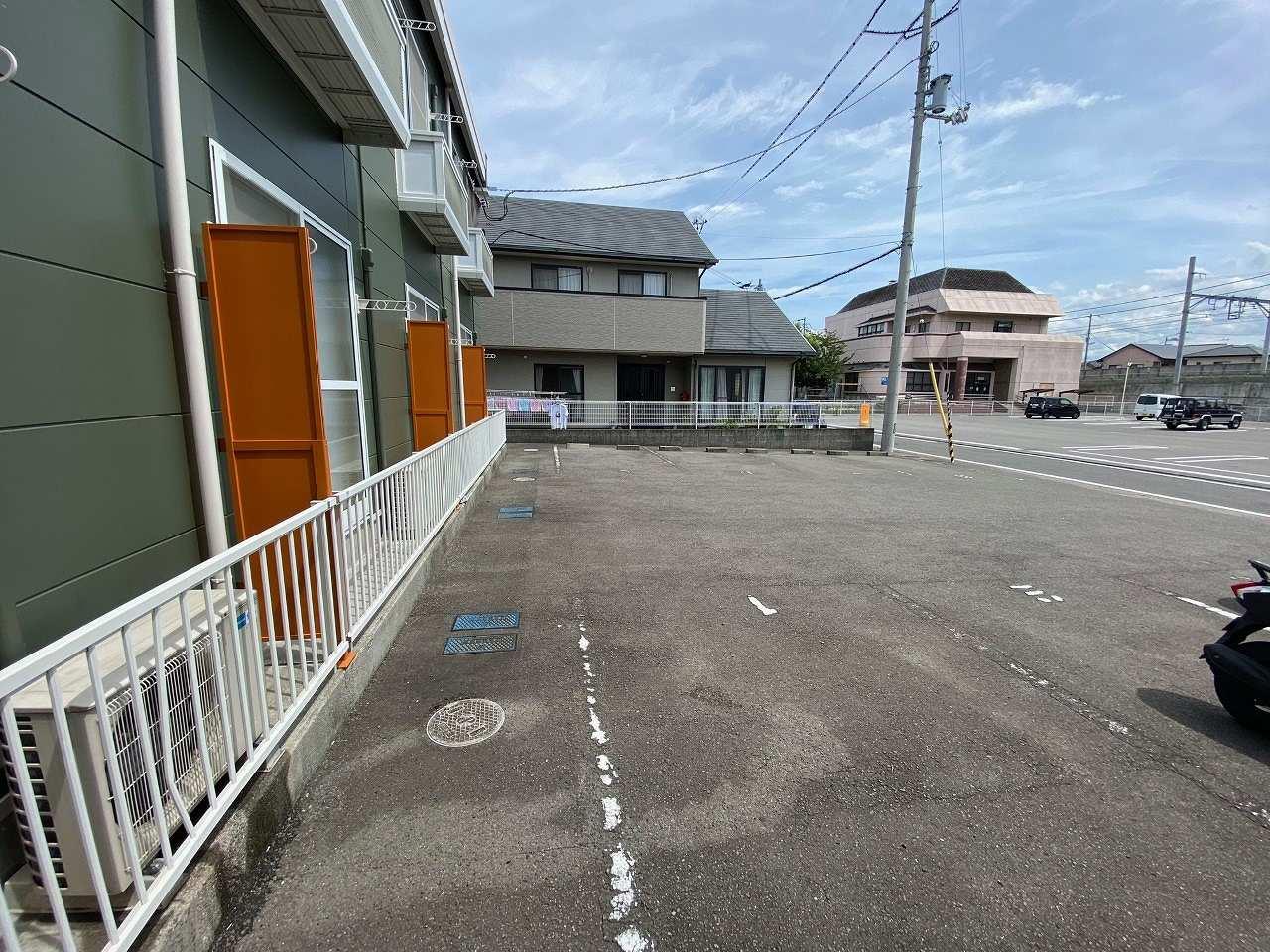 シャルマン(17669)の外観・駐車場イメージ1枚目