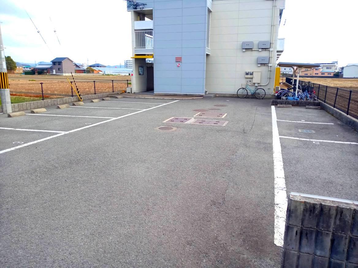 財部(17009)の外観・駐車場イメージ1枚目