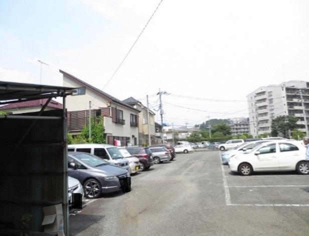 倉本駐車場の外観・駐車場イメージ1枚目