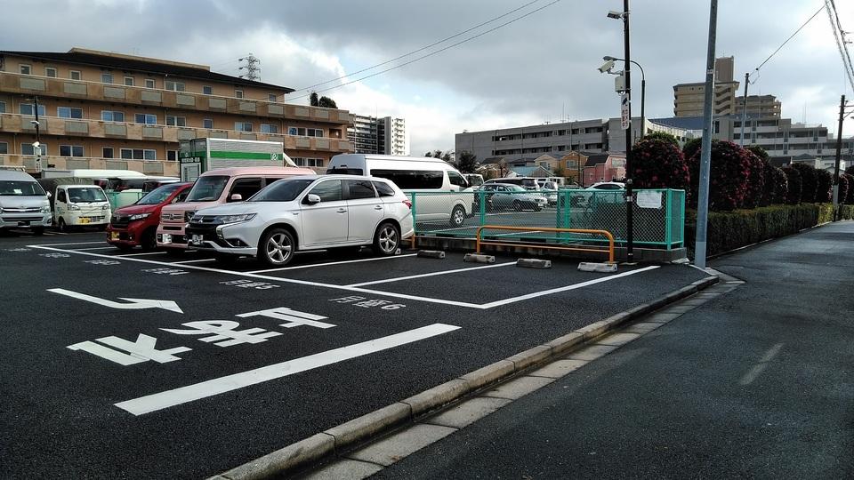 志茂３丁目の外観・駐車場イメージ1枚目