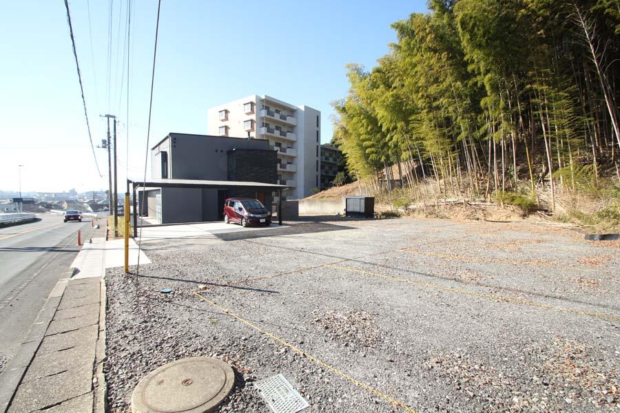 柳澤駐車場の外観・駐車場イメージ2枚目