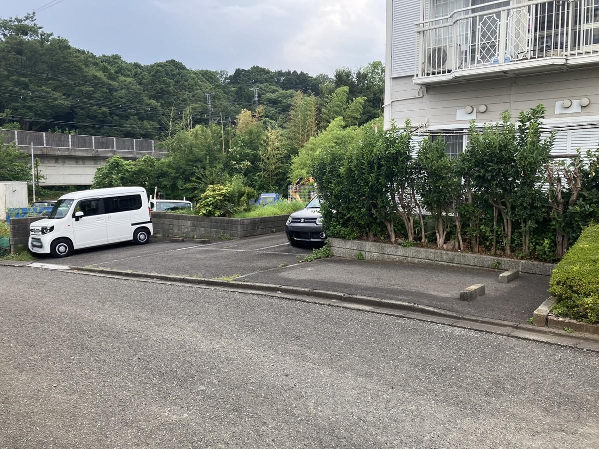 ウインディーコヤマ駐車場の外観・駐車場イメージ2枚目