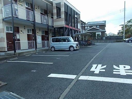 フォンティーヌ(21075)の外観・駐車場イメージ1枚目