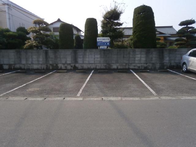 秋川月極駐車場の外観・駐車場イメージ3枚目