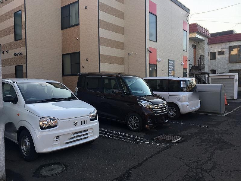 グローリ(34556)の外観・駐車場イメージ1枚目