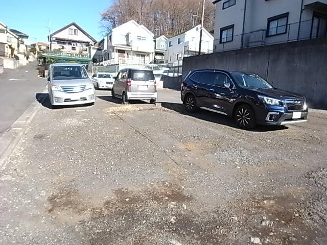 津田丸山駐車場の外観・駐車場イメージ1枚目