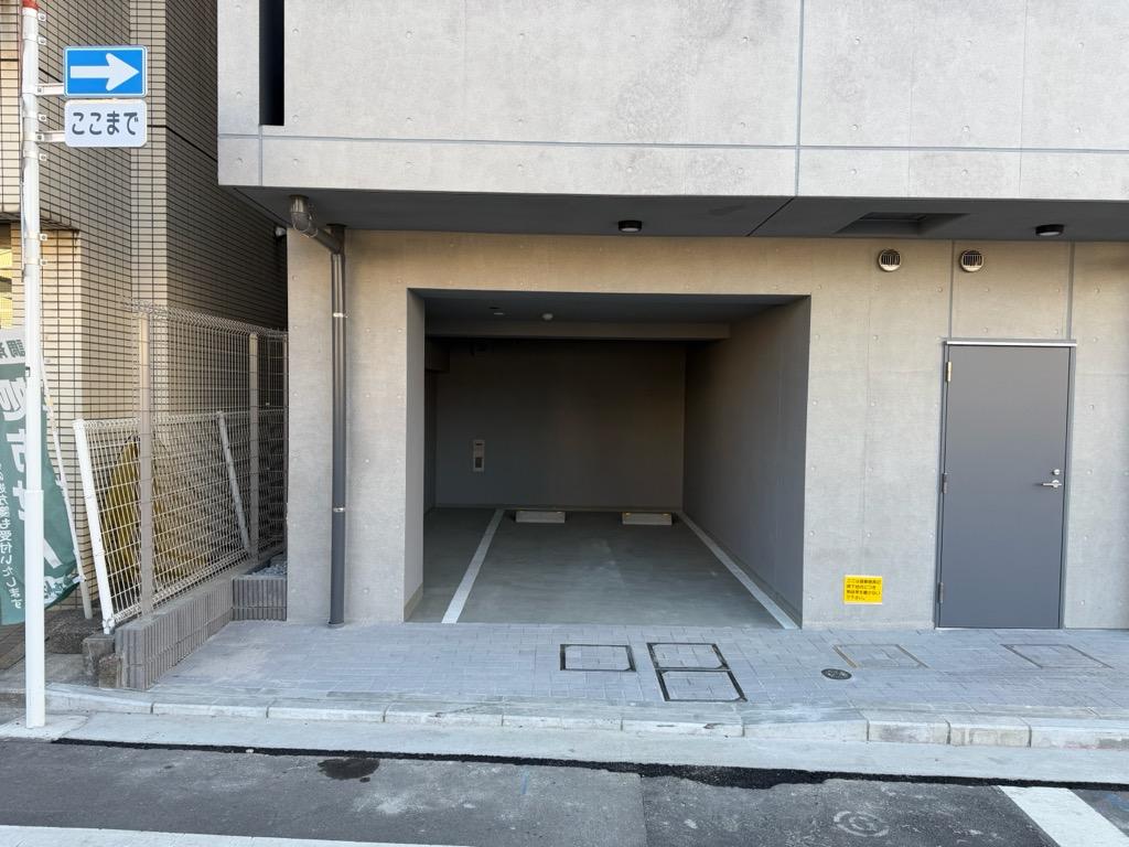 根岸町3丁目駐車場の外観・駐車場イメージ1枚目