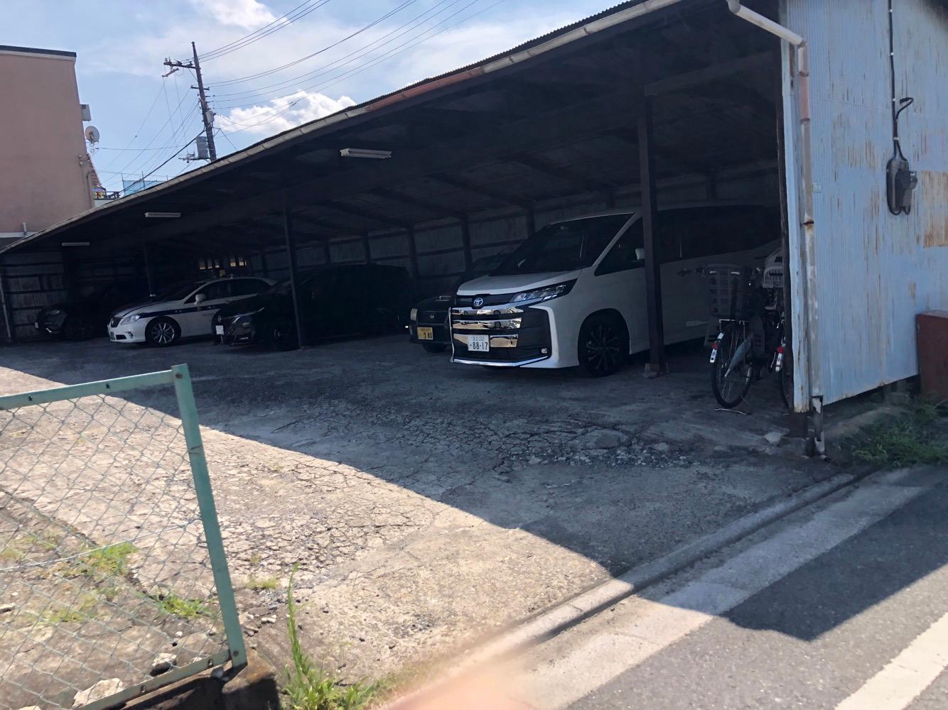 油屋駐車場【前】の外観・駐車場イメージ3枚目