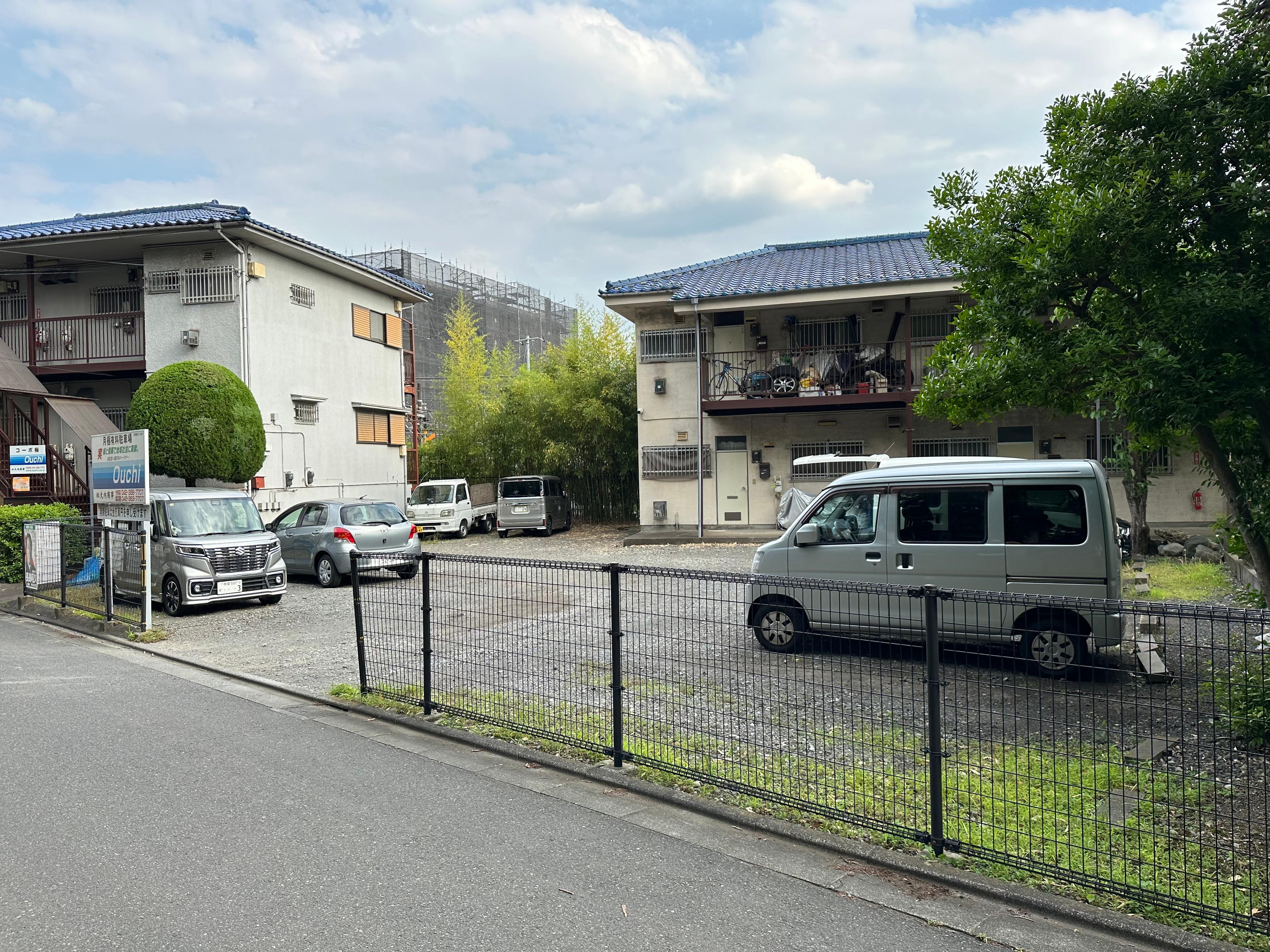 松村第二駐車場の外観・駐車場イメージ1枚目