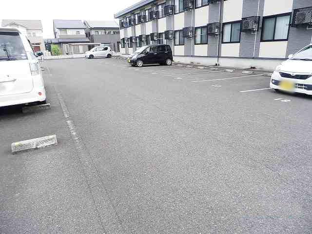 睡蓮(37274)の外観・駐車場イメージ1枚目