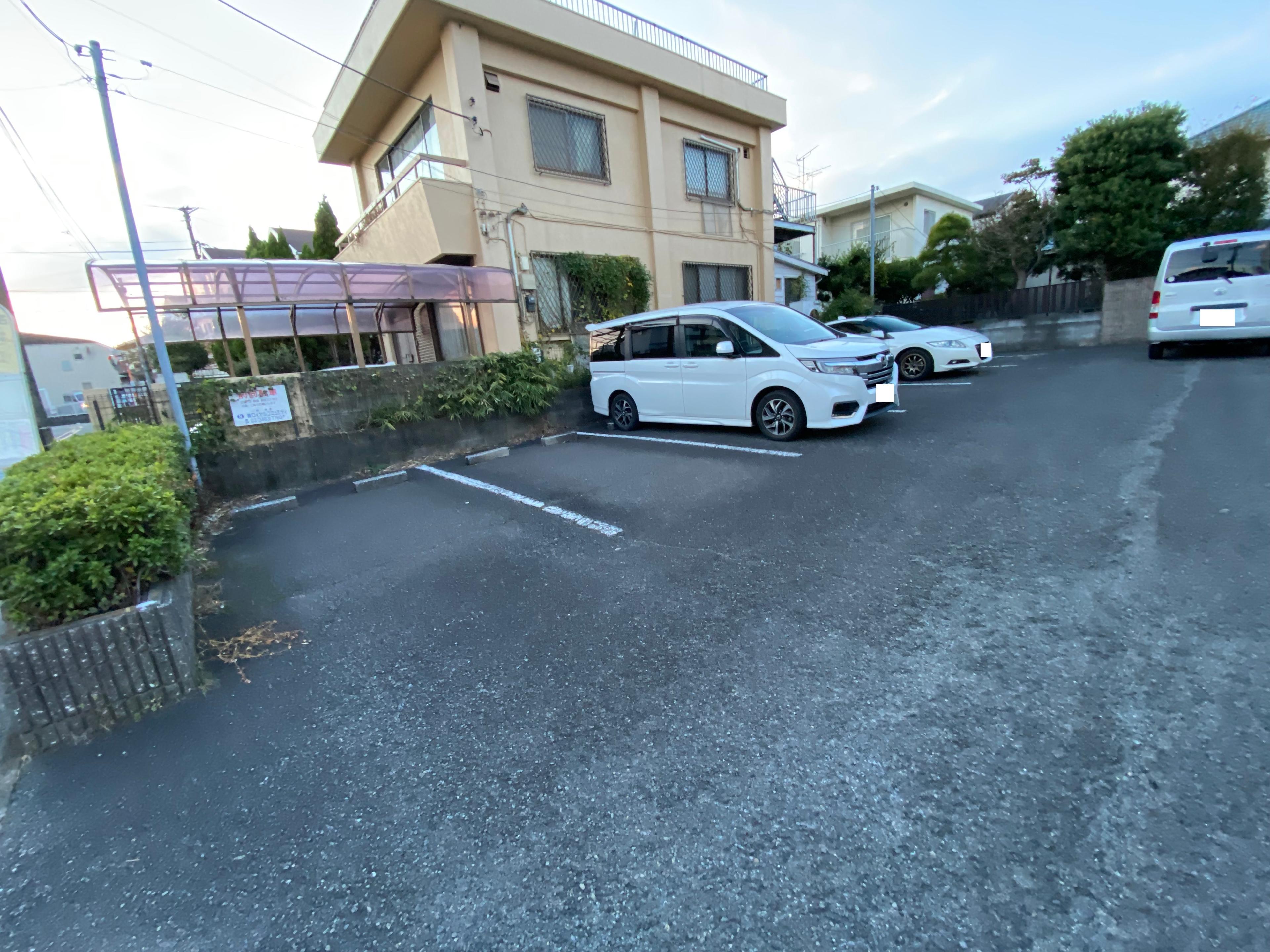 ｾﾝﾄｴﾑｽﾞT2駐車場の外観・駐車場イメージ1枚目